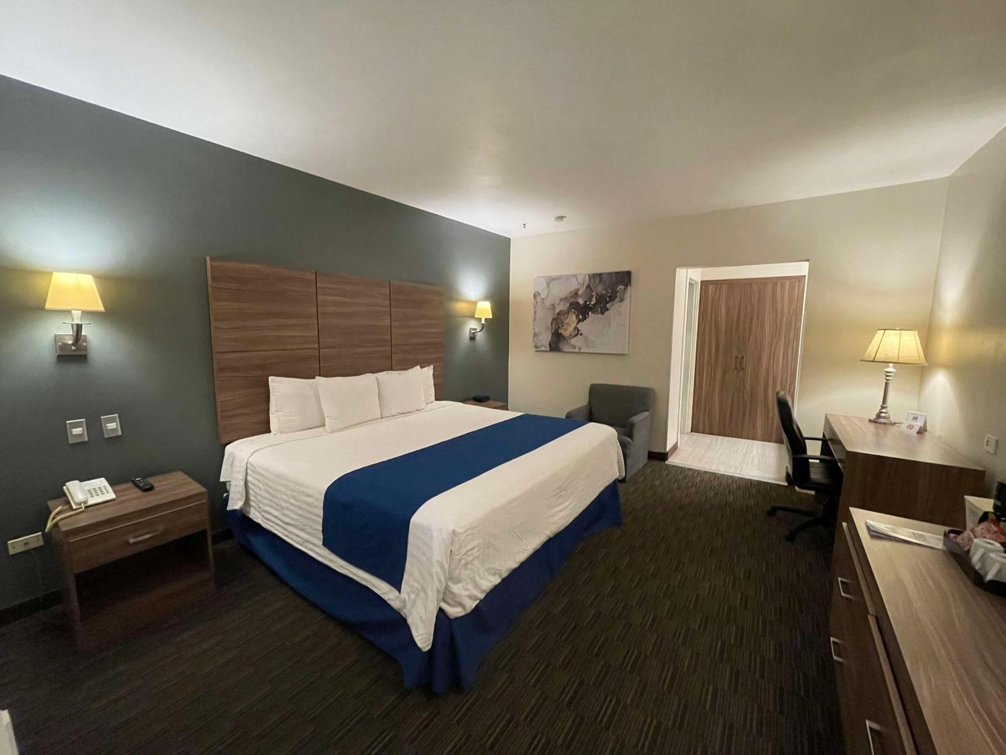 Best Western Plus Chihuahua Aeropuerto Екстериор снимка