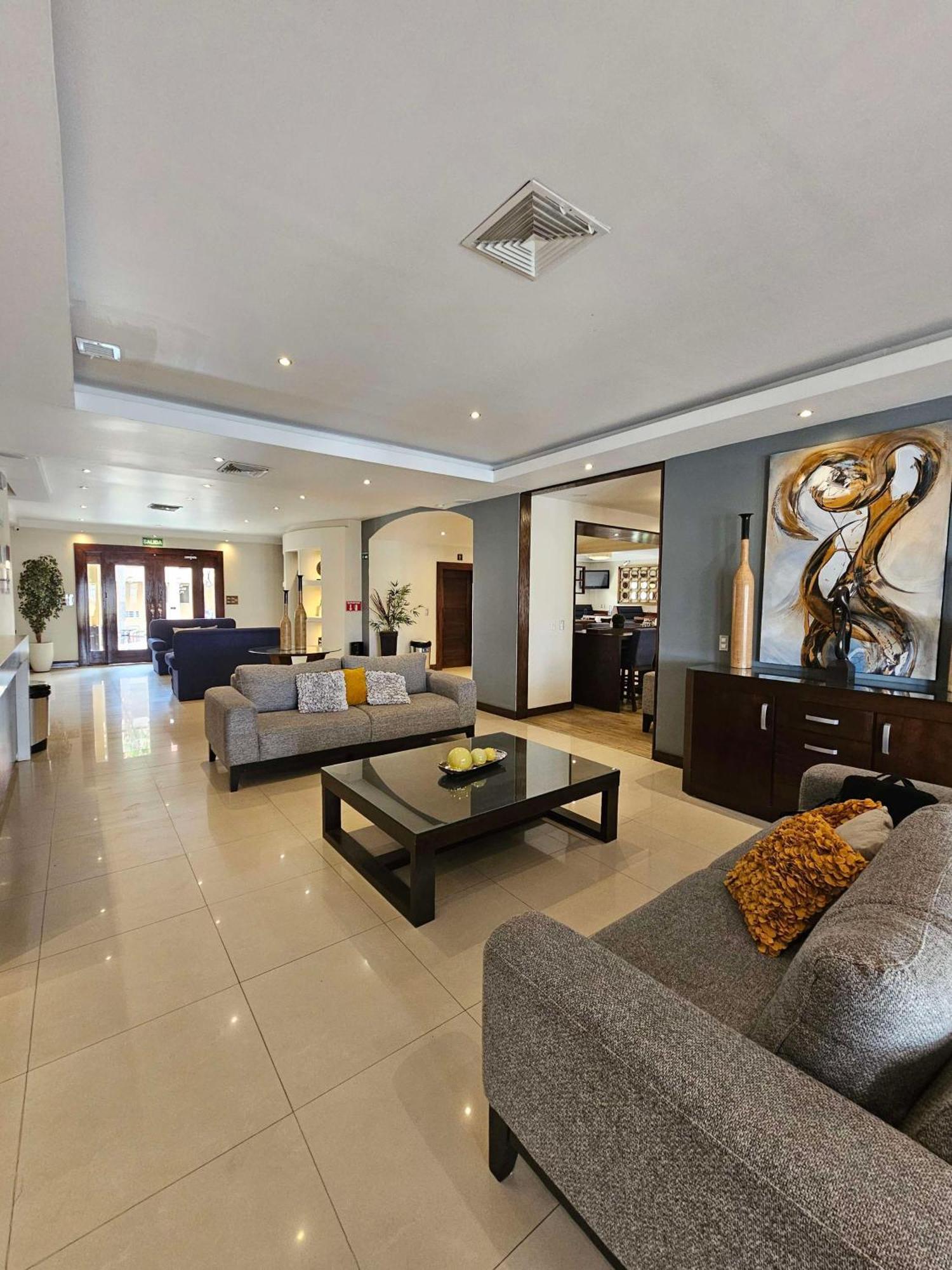 Best Western Plus Chihuahua Aeropuerto Екстериор снимка